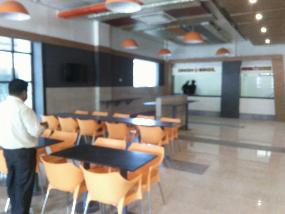 Max Hotels Prayagraj Exterior photo