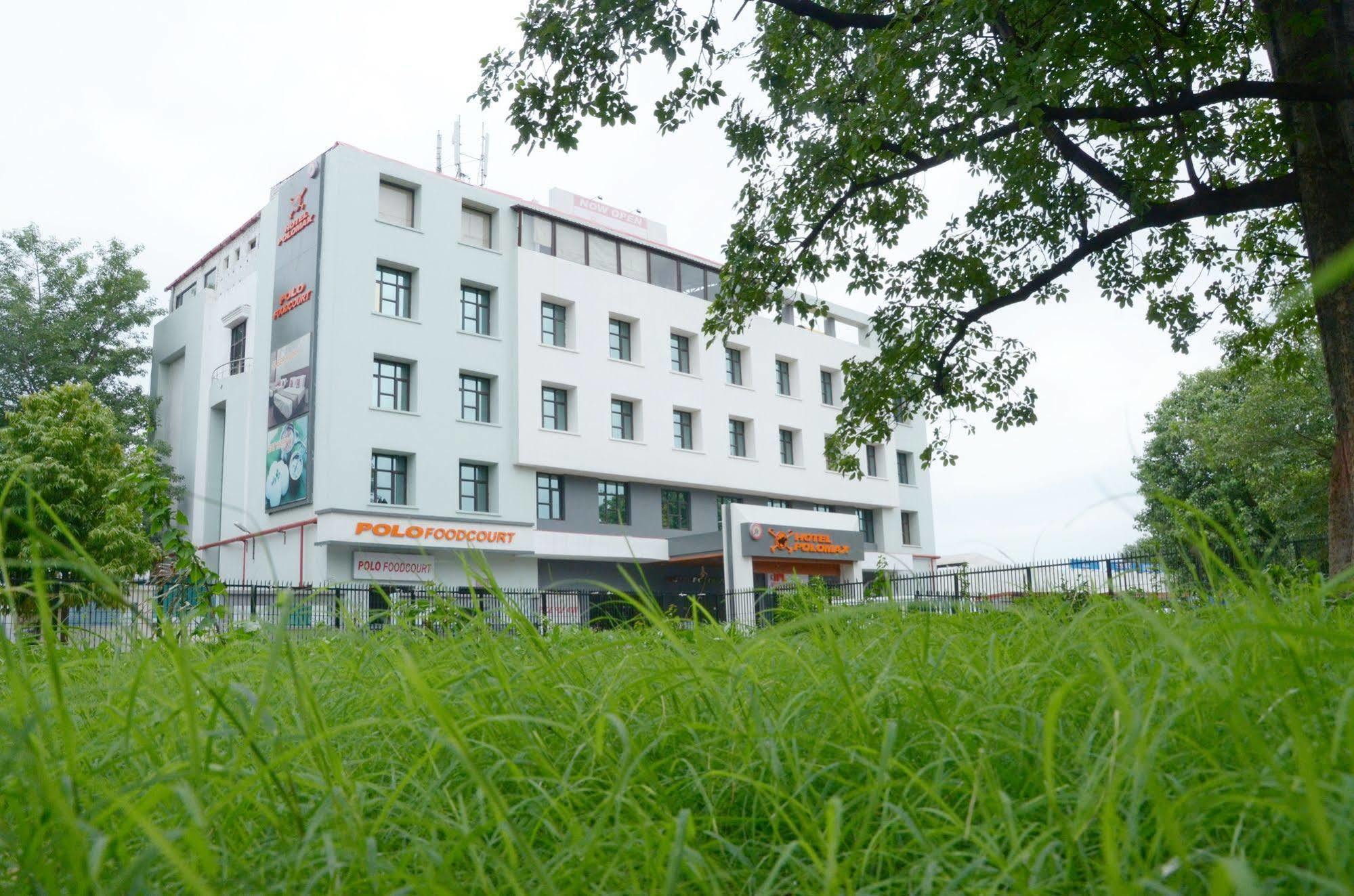 Max Hotels Prayagraj Exterior photo
