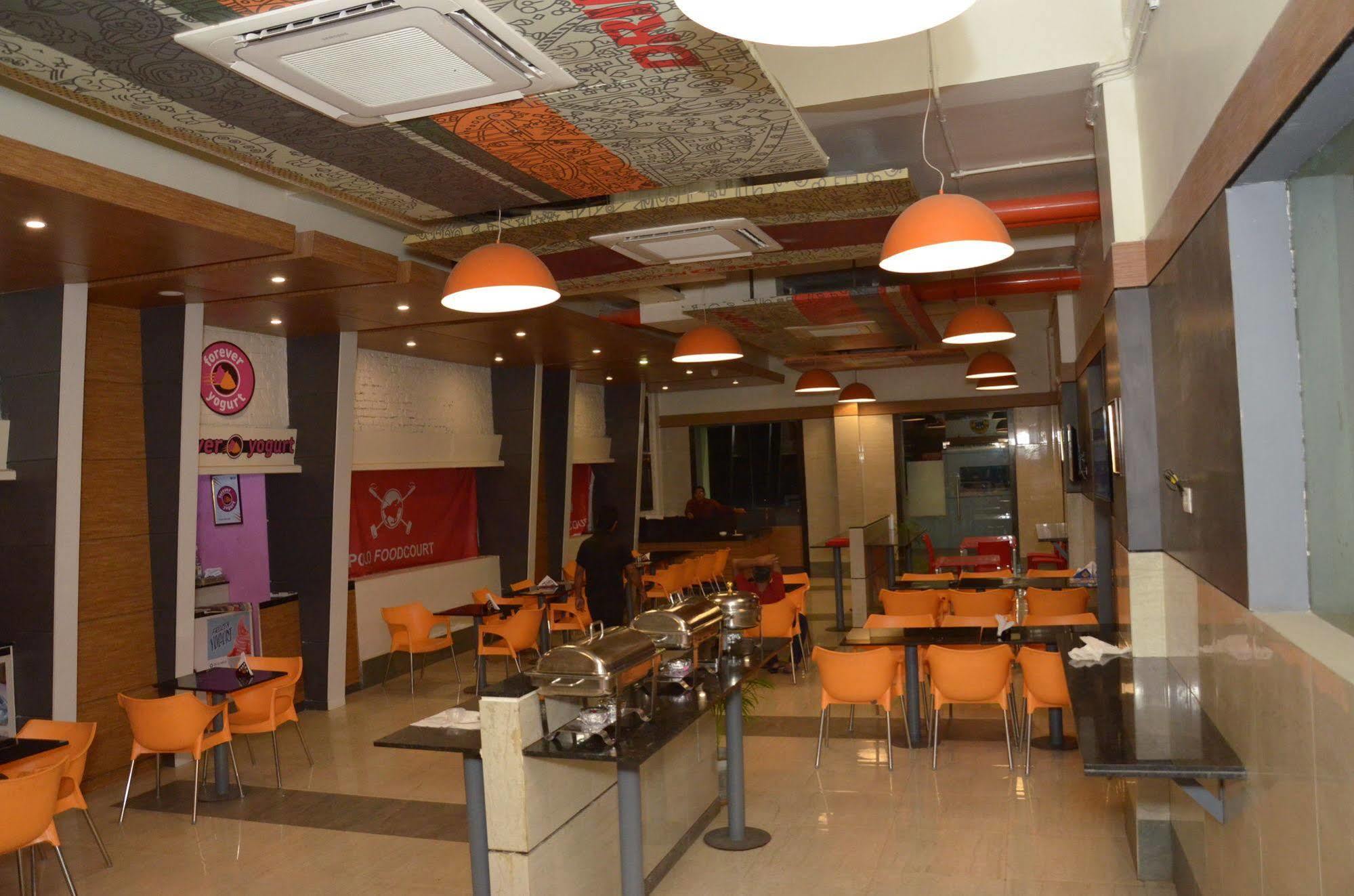 Max Hotels Prayagraj Exterior photo